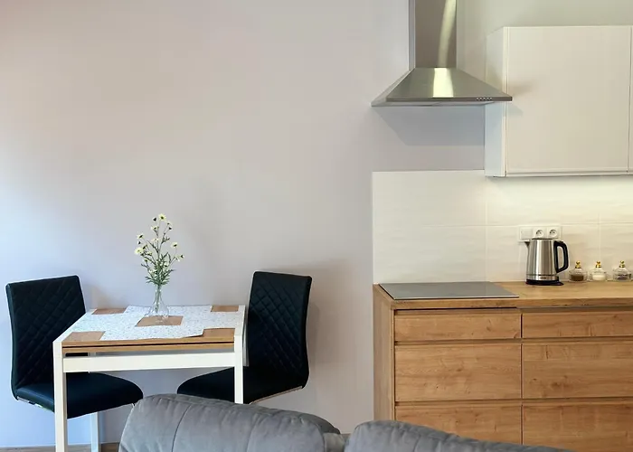 Good Time Dabrowskiego 58 * Poznaň