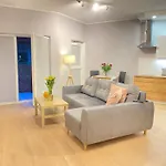 Good Time Dabrowskiego 58