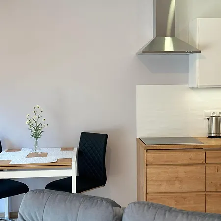 Good Time Dabrowskiego 58 * 포즈난