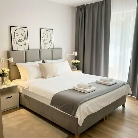 Good Time Dabrowskiego 58 * 포즈난