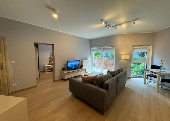 Good Time Dabrowskiego 58