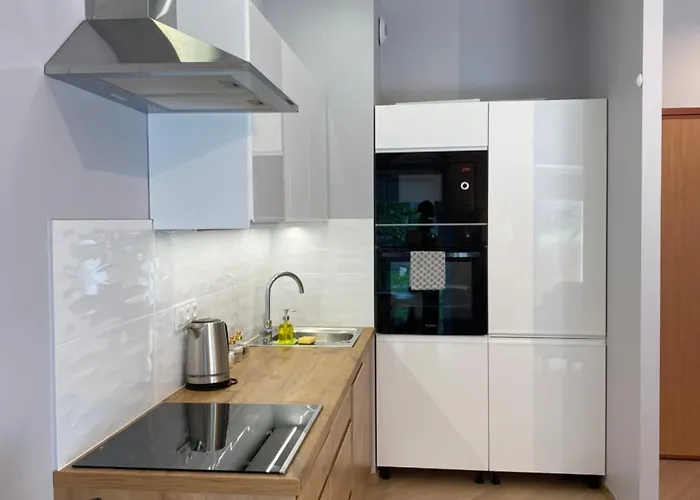 Good Time Dabrowskiego 58 * 포즈난